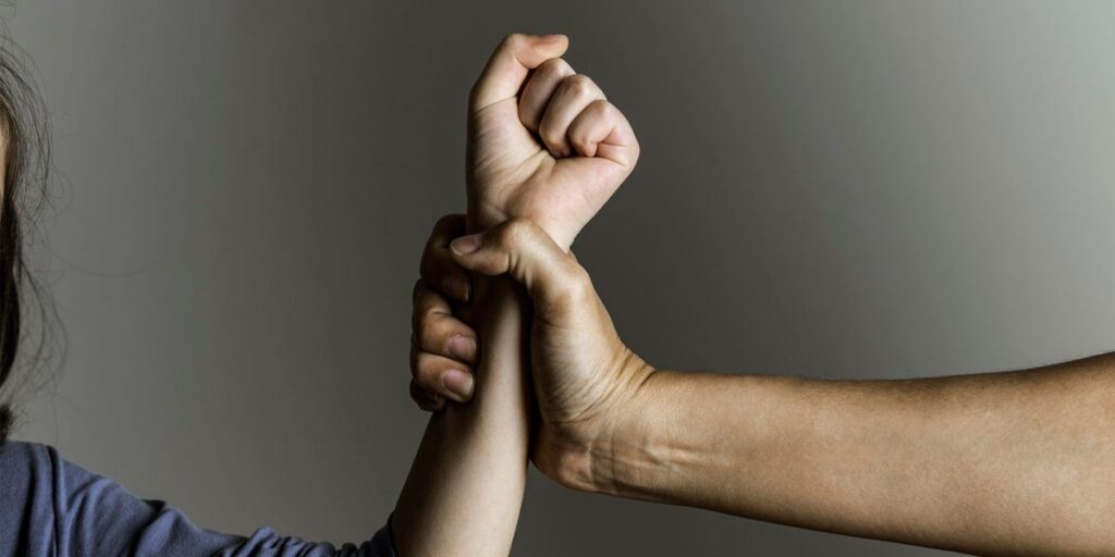 Três mulheres mortas no Natal no RJ em suspeitas de feminicídio