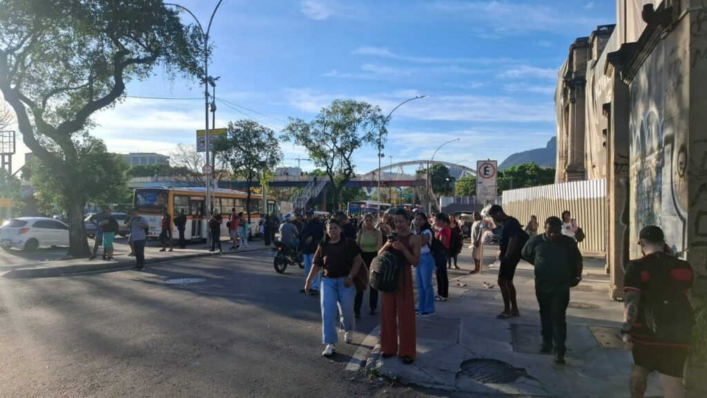 Paralisação de rodoviários impacta transporte no Rio
