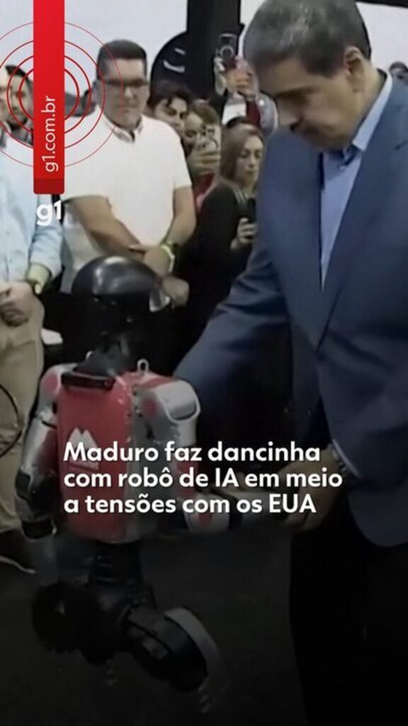 Maduro dança com robô IA em meio a tensões EUA