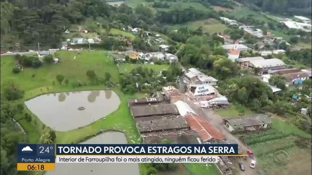 Tornado devasta Farroupilha e causa situação de emergência